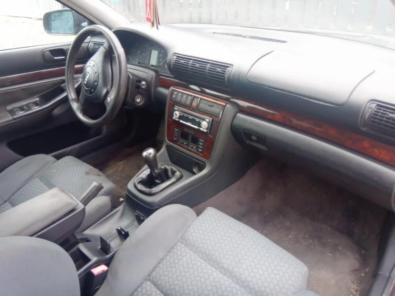 Audi A4, снимка 6 - Автомобили и джипове - 28381995