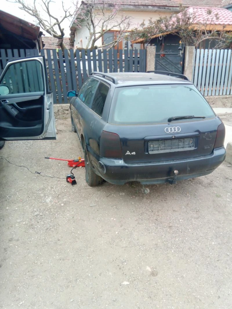 Audi A4, снимка 5 - Автомобили и джипове - 28381995