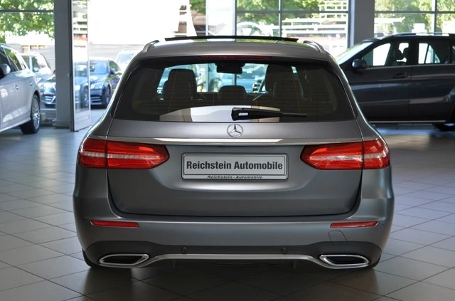 Mercedes-Benz E 350 AMG , Hed up , pano. , 4 Matic , dostr. Full , снимка 10 - Автомобили и джипове - 52705072