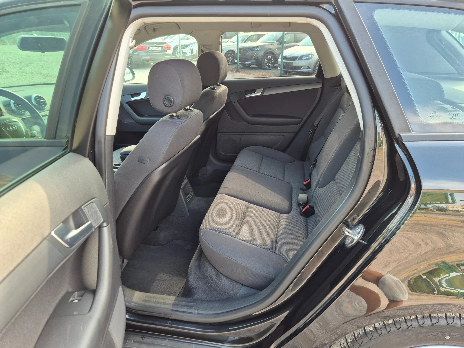Audi A3 1.2TFSI 105�� | Mobile.bg � ����������� 12