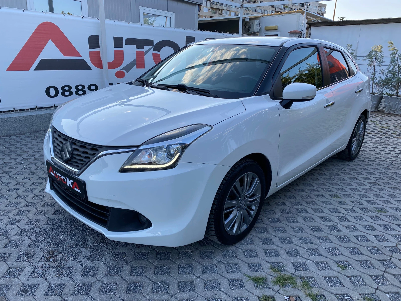 Suzuki Baleno 1.2i-90кс= DISTRONIC= NAVI= LED= KEYLESS - изображение 6