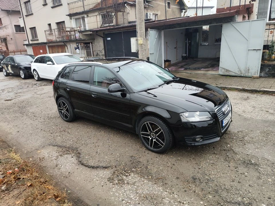 Audi A3 SPORTBACK 1.6 FACE LIFT - изображение 7