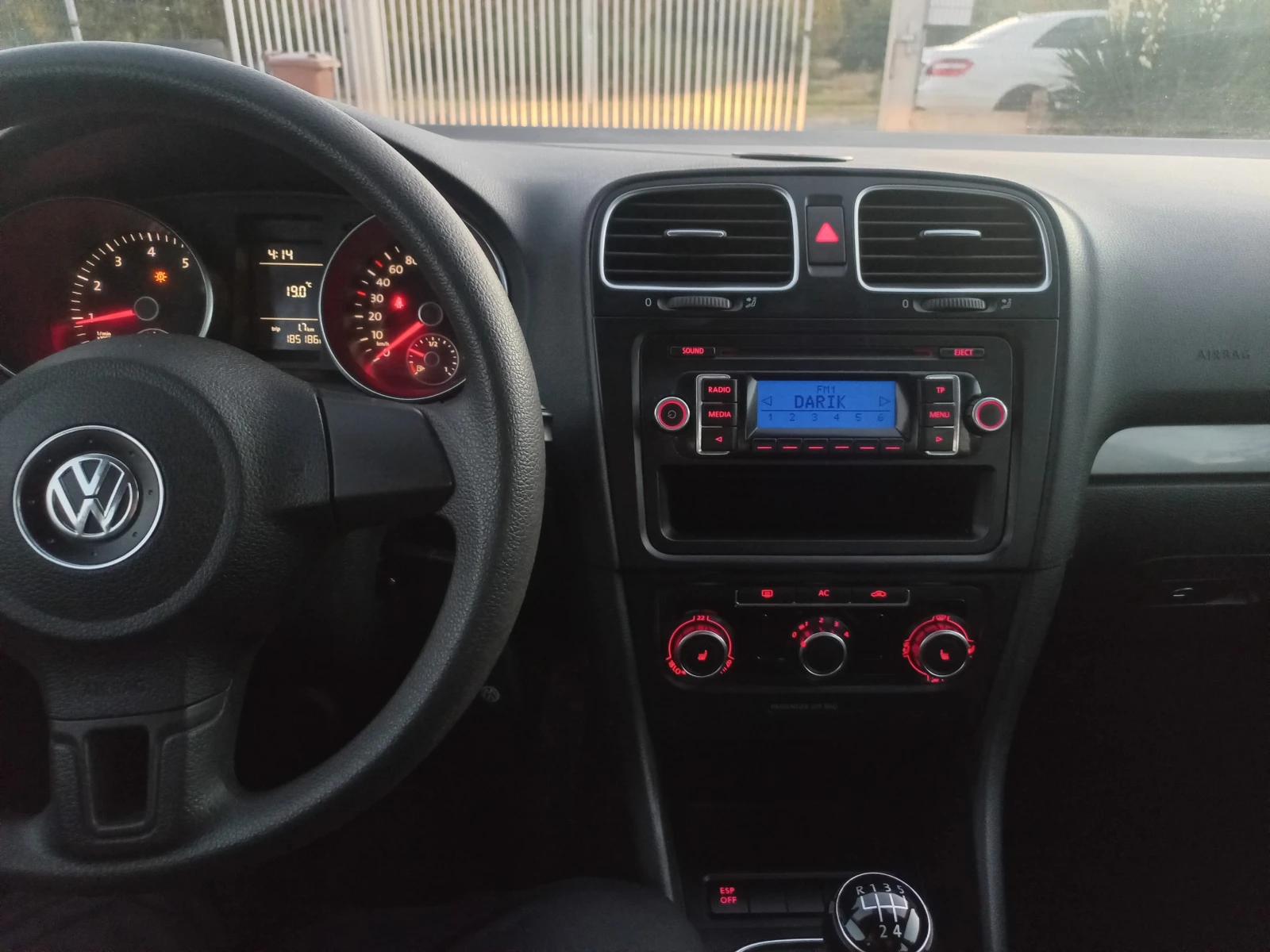 VW Golf 1.4i/80кс - изображение 8