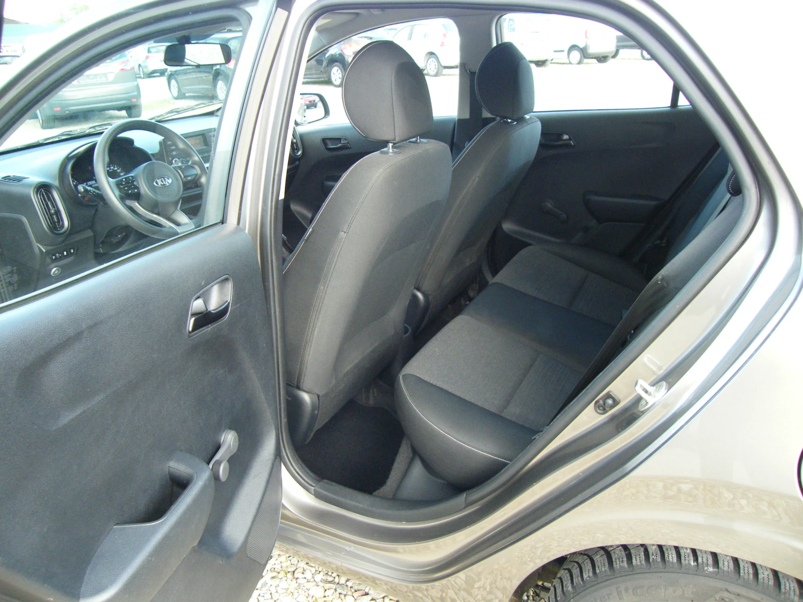 Kia Picanto 1.0i GAZ EURO 6B - изображение 10