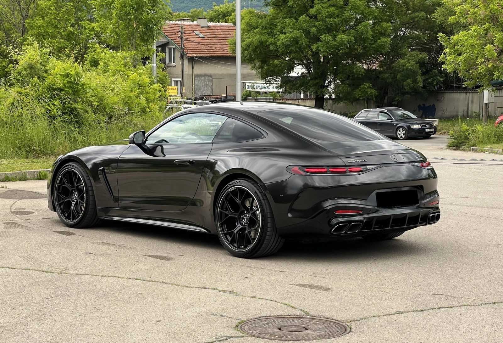 Mercedes-Benz AMG GT 63 COUPE/4M/NEW MOD/CARBON/BURM/PANO/360/HUD/LIFT/ - изображение 4