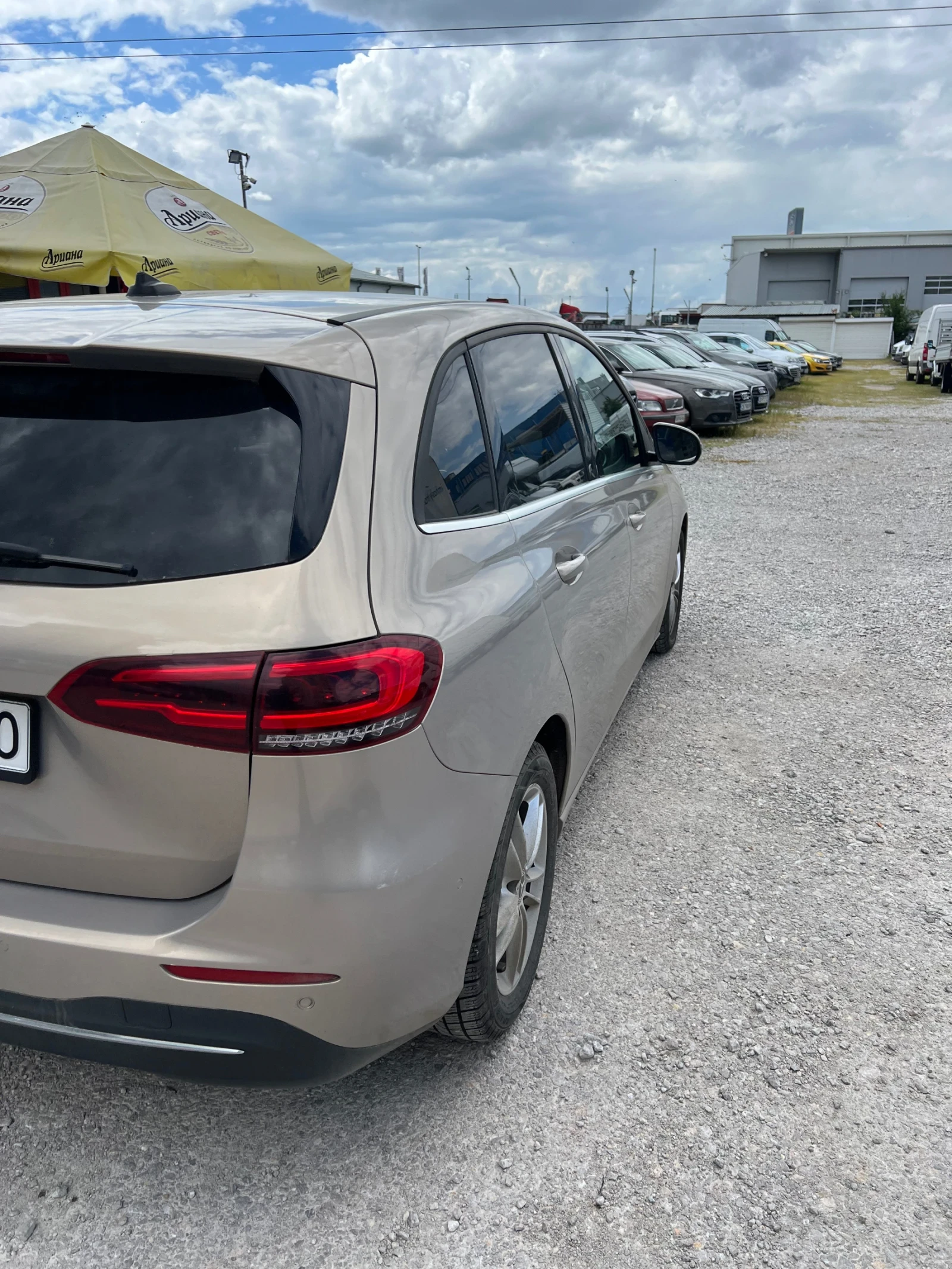 Mercedes-Benz B 180  - изображение 6