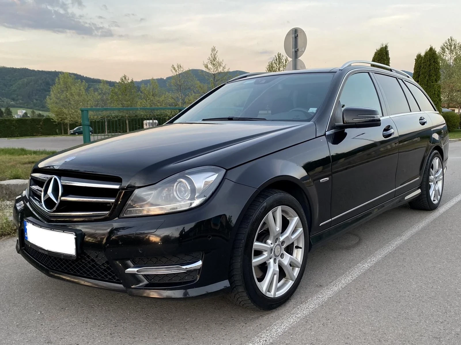 Mercedes-Benz C 350 W204 350CDI 265PS EDITION  PANORAMA AMG | Mobile.bg   1