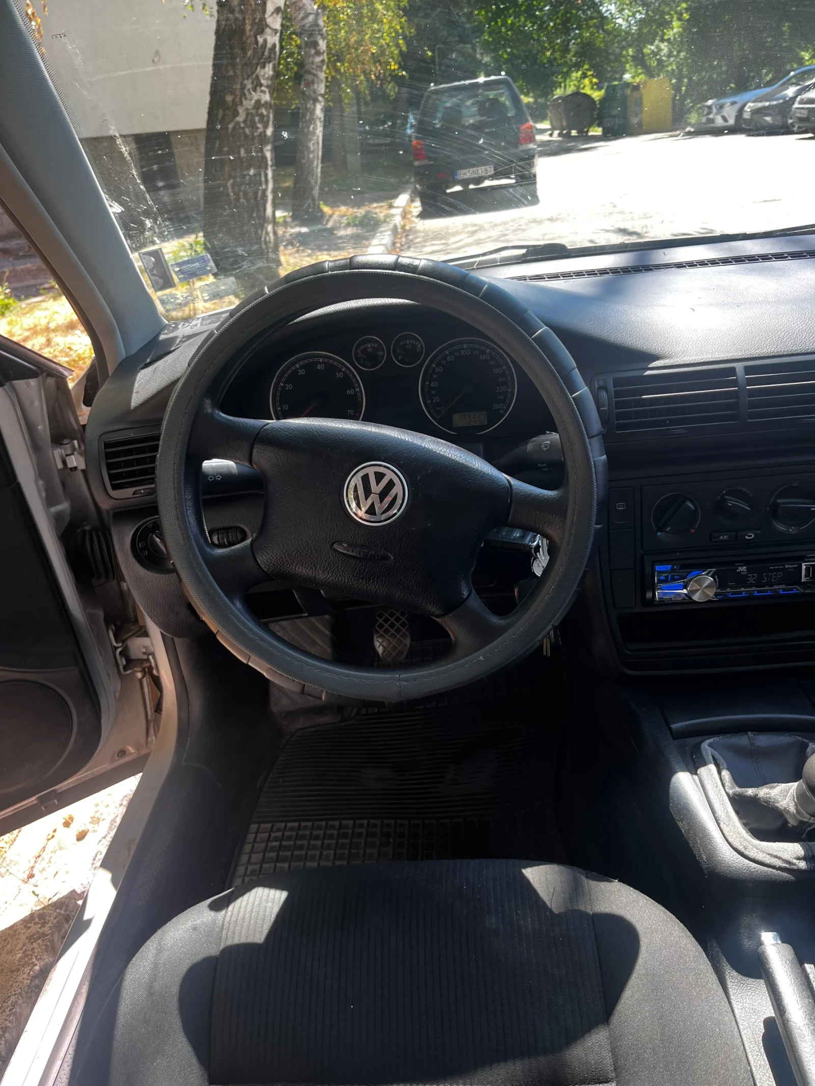 VW Passat B5 - изображение 8