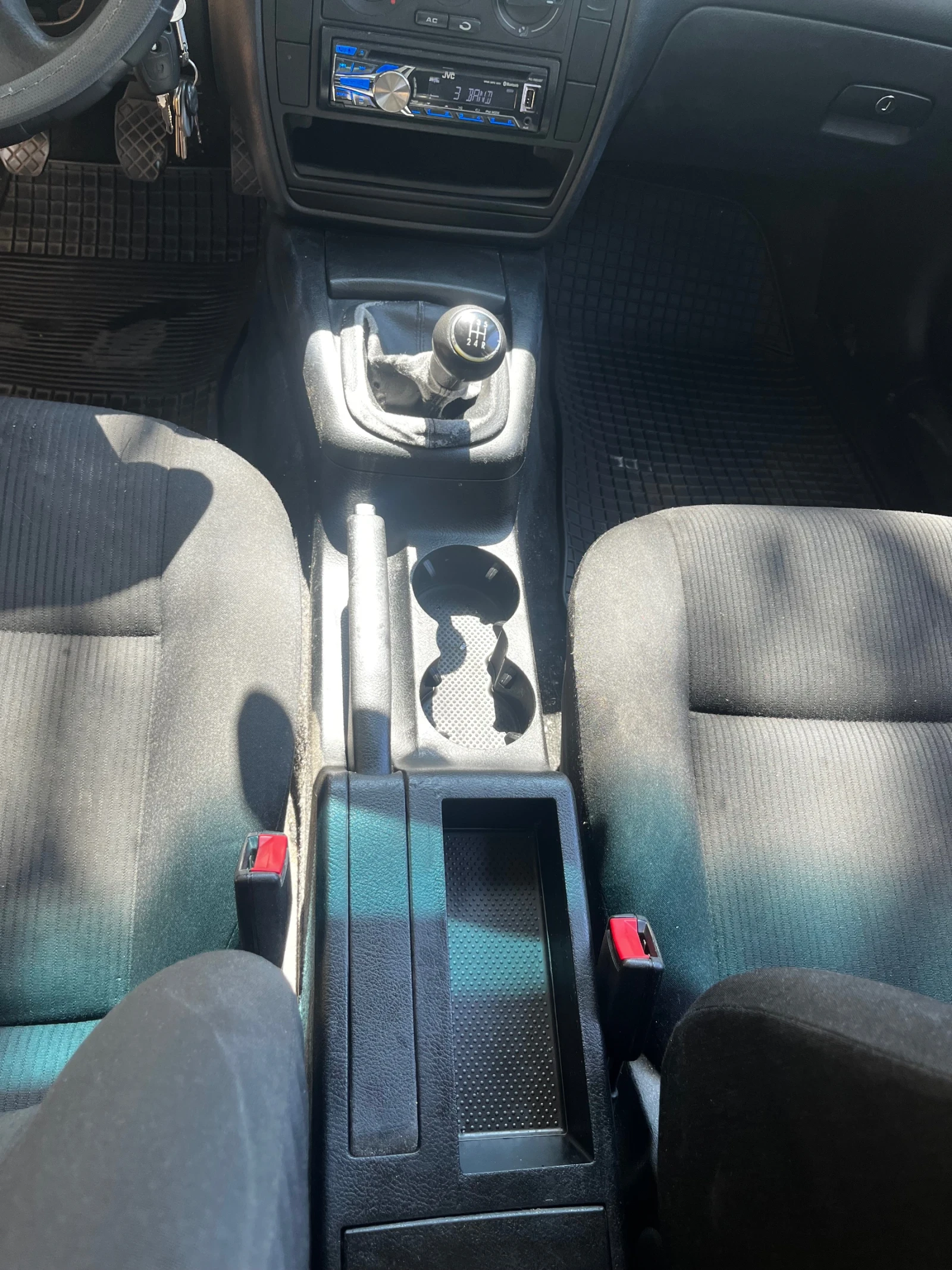 VW Passat B5 - изображение 7