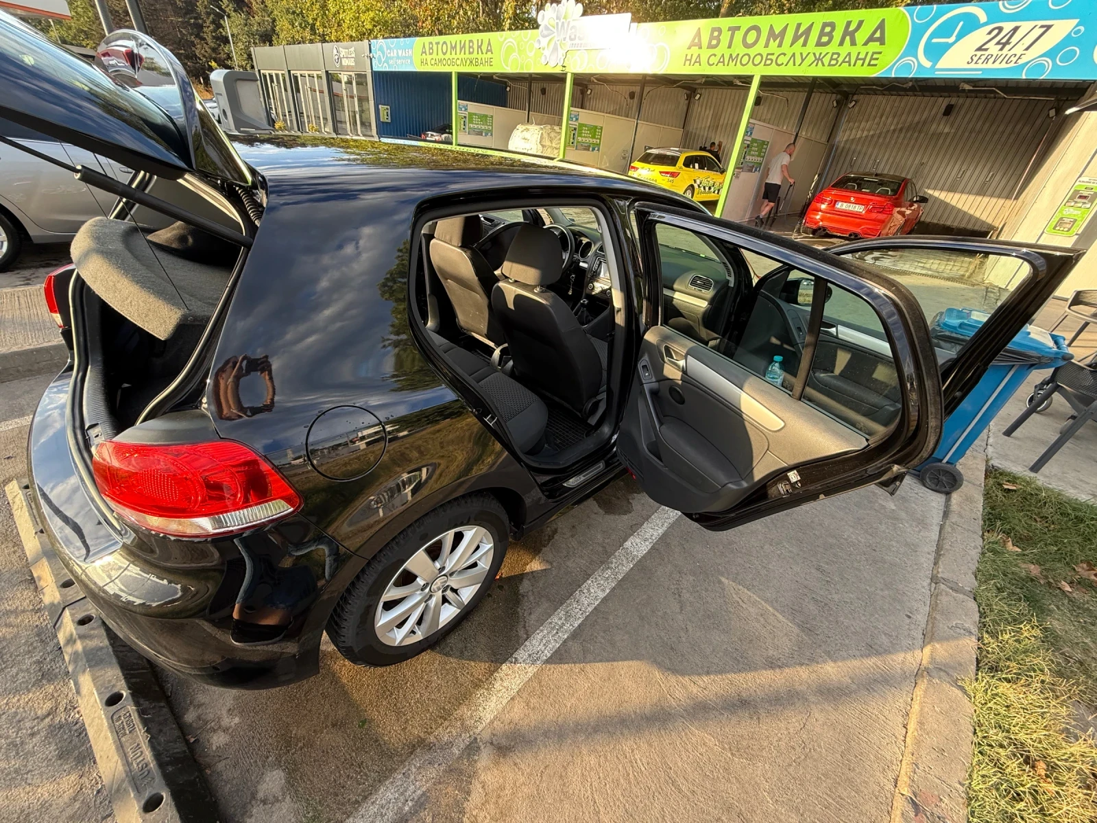 VW Golf 1.6 tdi | Mobile.bg � ����������� 11