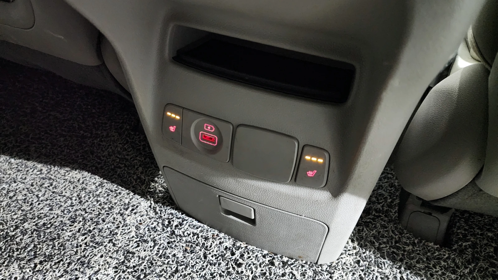 Kia Carnival 9 Seater Prestiege | Mobile.bg   16