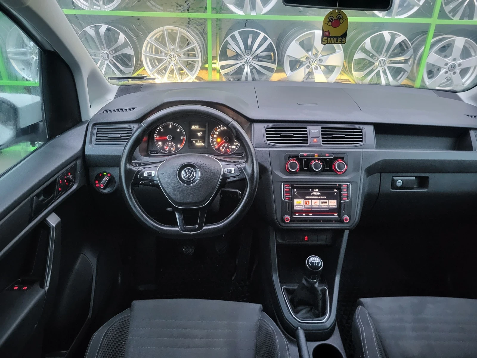 VW Caddy Maxi 2.0 TDI 102 . | Mobile.bg   11