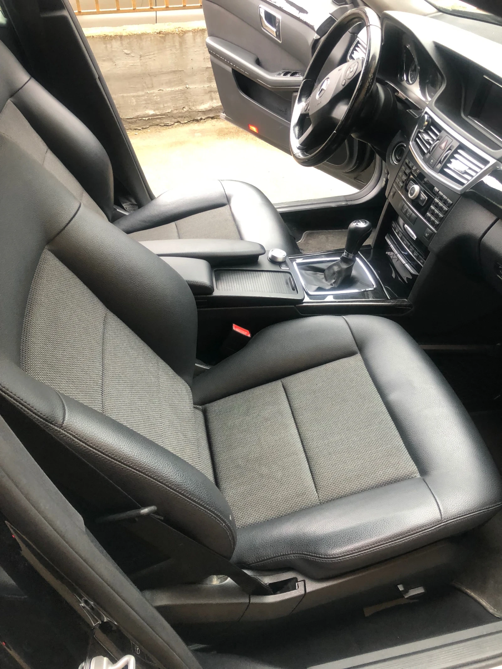 Mercedes-Benz E 250  - изображение 9