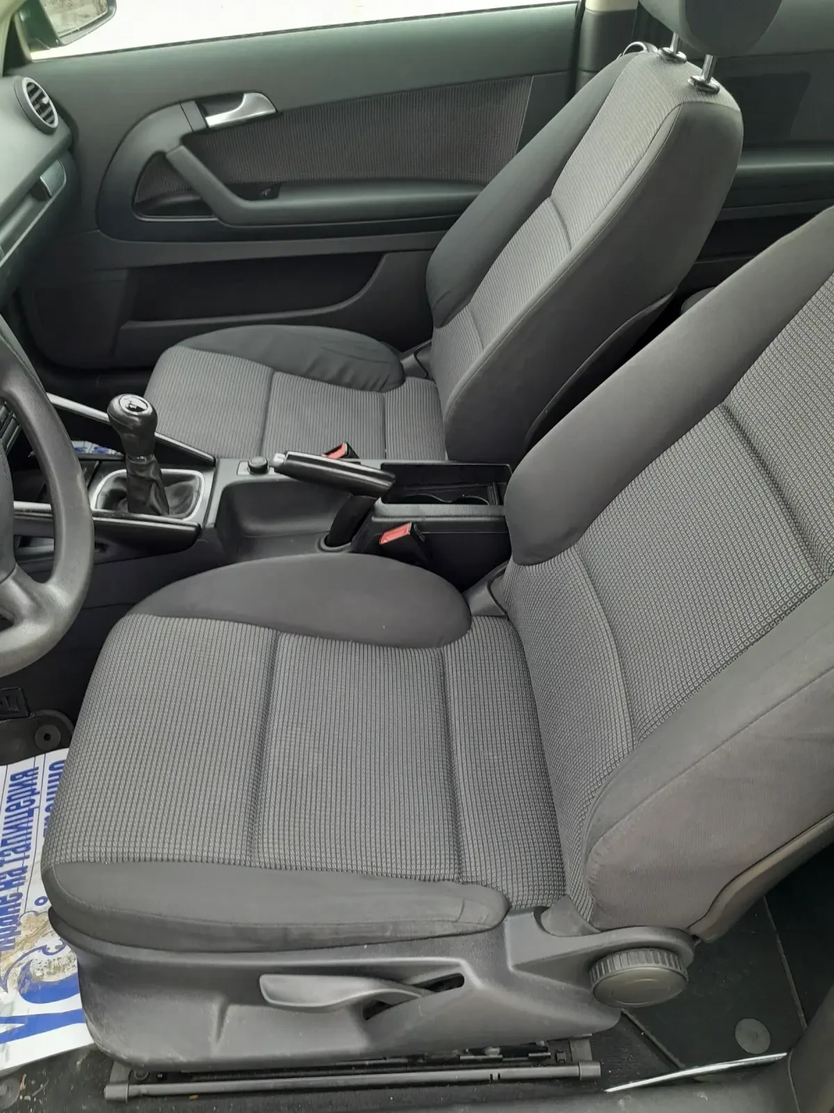 Audi A3 1.6 i - изображение 8