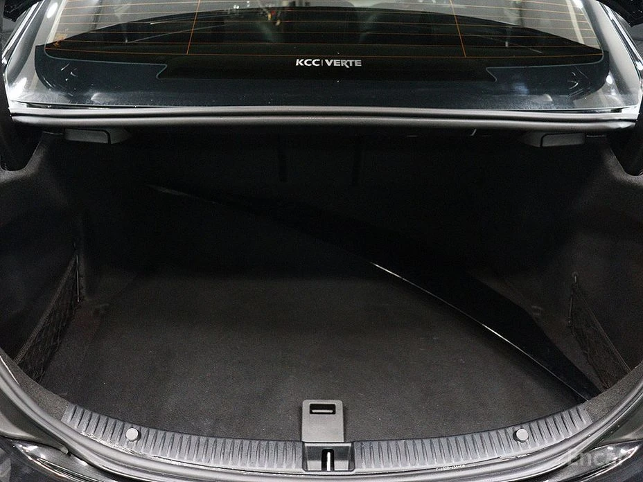 Mercedes-Benz C 220, снимка 5 - Автомобили и джипове - 53818186