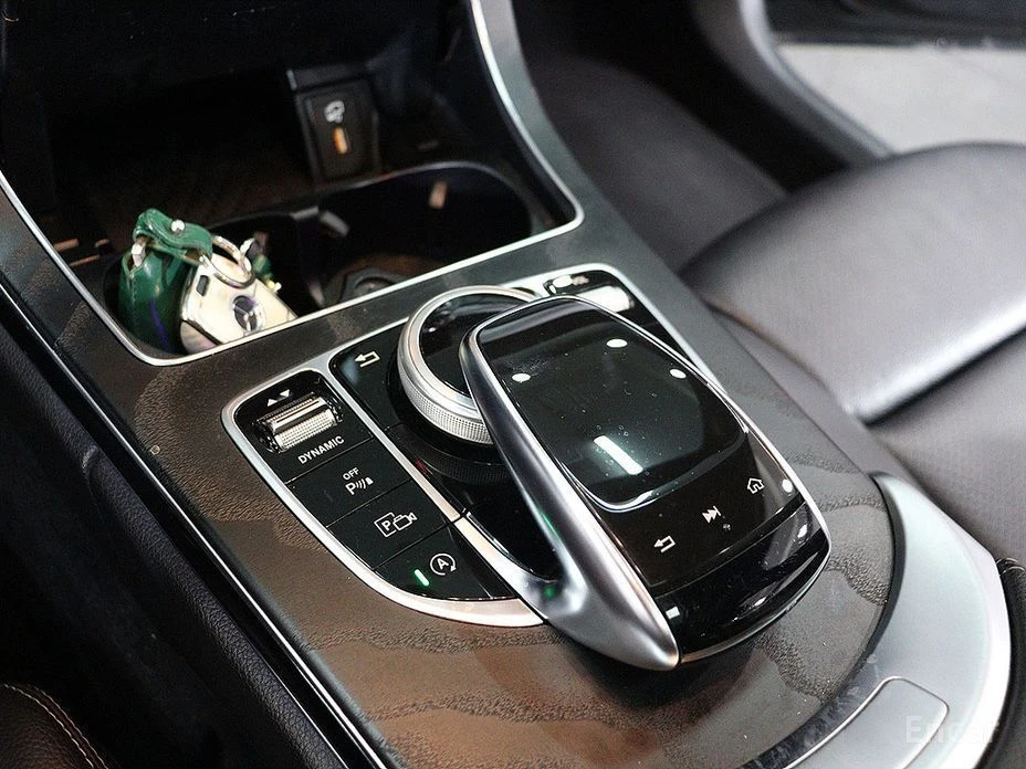 Mercedes-Benz C 220, снимка 9 - Автомобили и джипове - 53818186