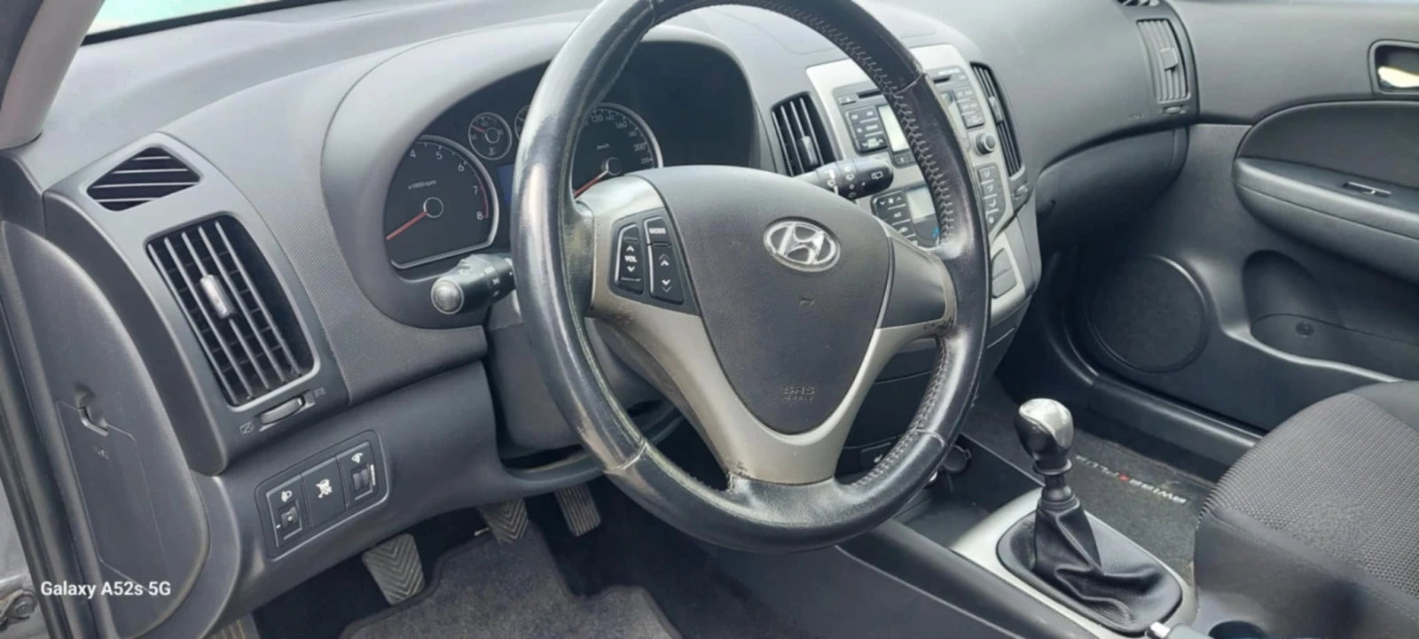 Hyundai I30, снимка 4 - Автомобили и джипове - 53844920