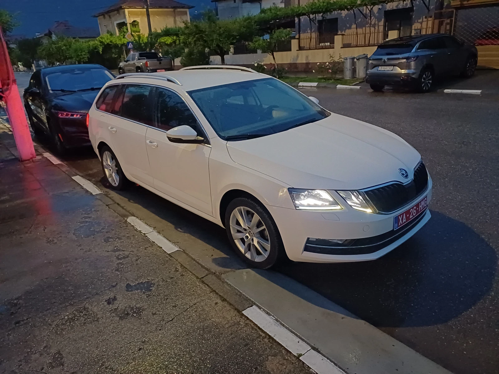 Skoda Octavia 1.4 g-tec metan , снимка 16 - Автомобили и джипове - 54446321