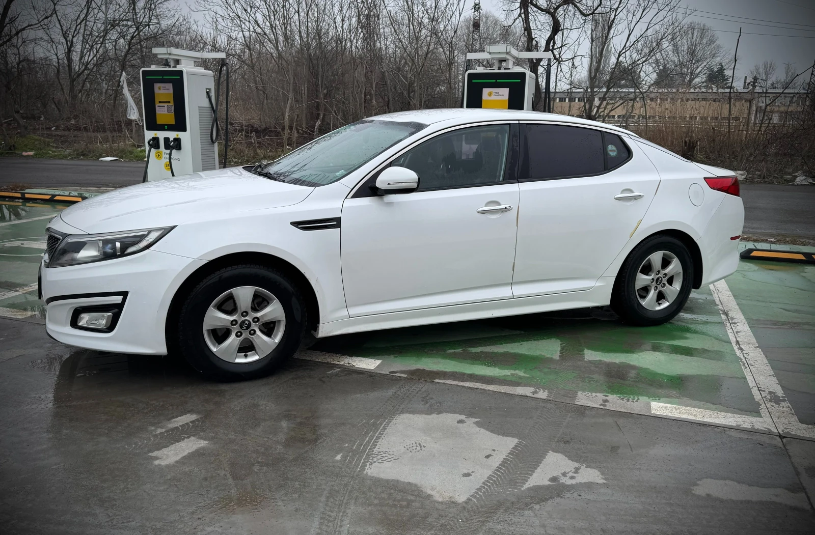 Kia K5 LPI, снимка 3 - Автомобили и джипове - 54321463