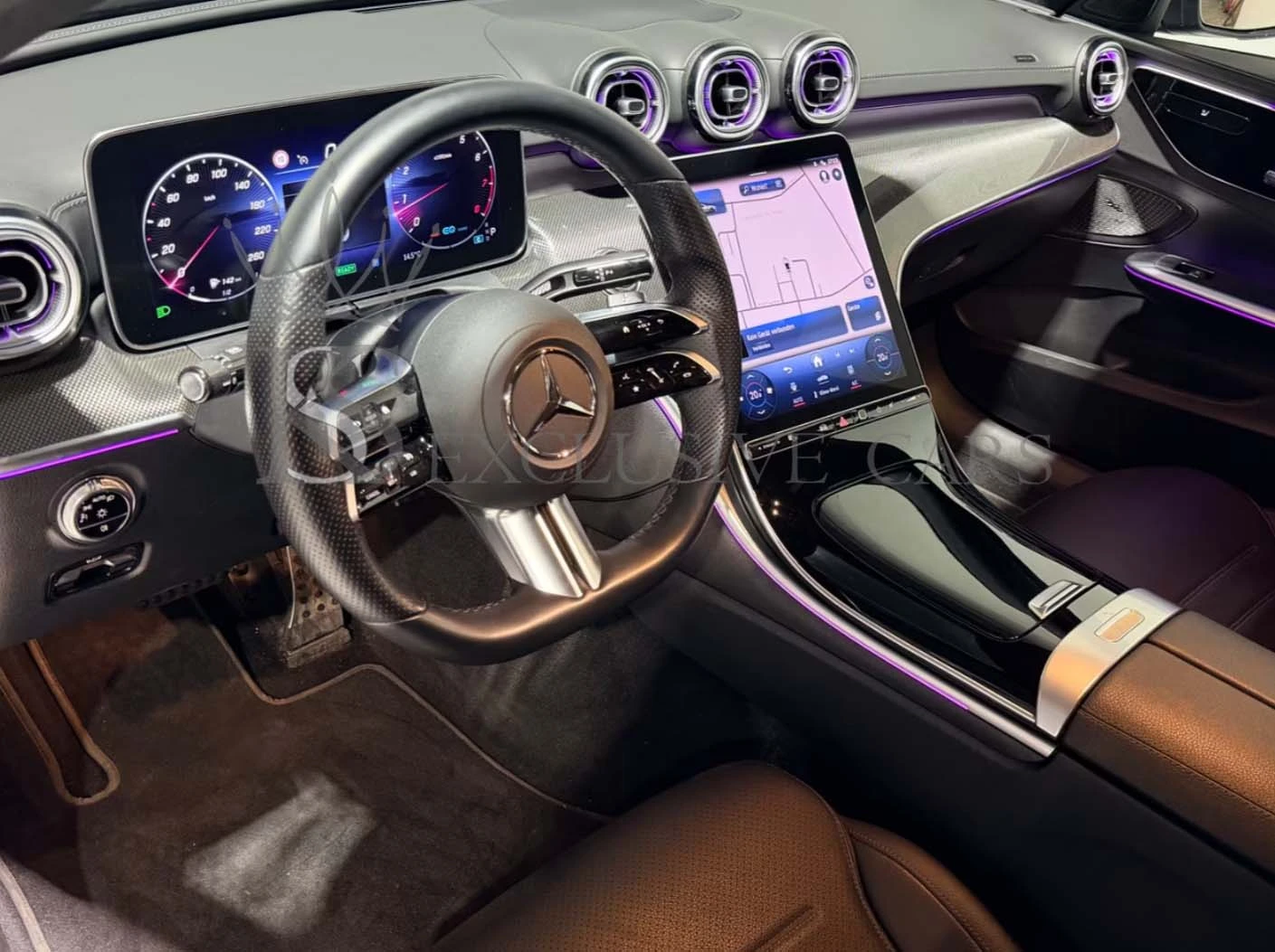 Mercedes-Benz C 200 4 MATIC* AMG* LED* , снимка 5 - Автомобили и джипове - 54256080