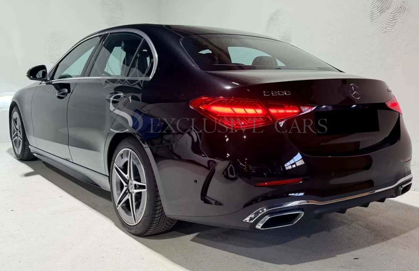 Mercedes-Benz C 200 4 MATIC* AMG* LED* , снимка 2 - Автомобили и джипове - 54256080