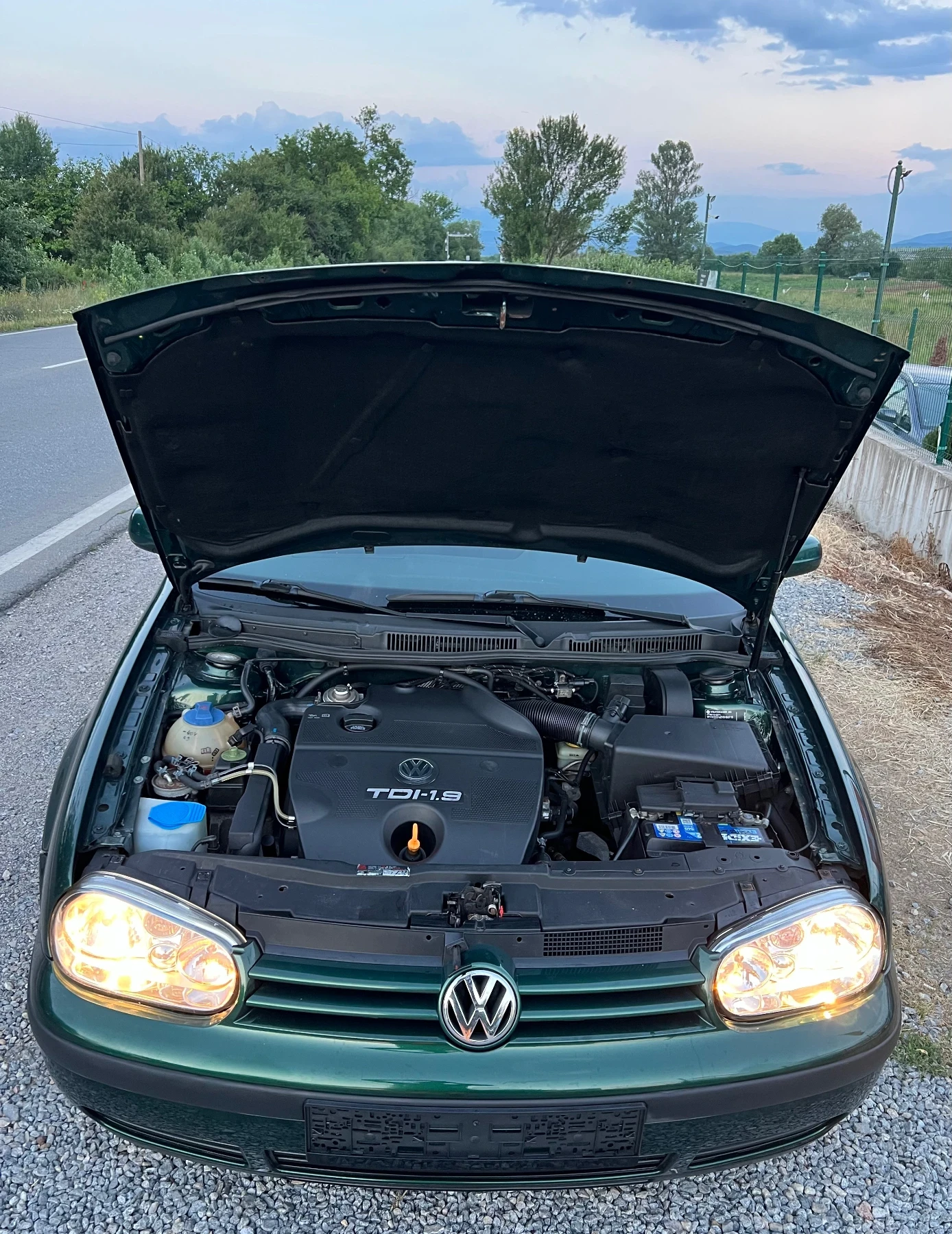 VW Golf 4x4, снимка 16 - Автомобили и джипове - 54840942