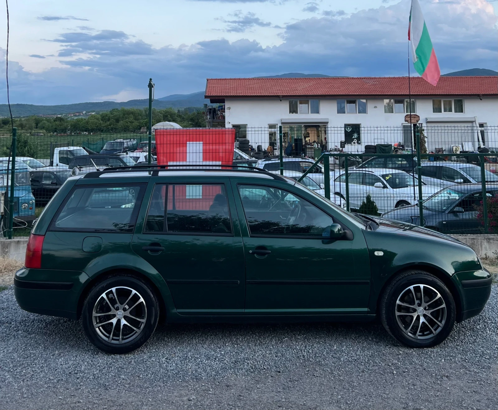VW Golf 4x4, снимка 5 - Автомобили и джипове - 54840942