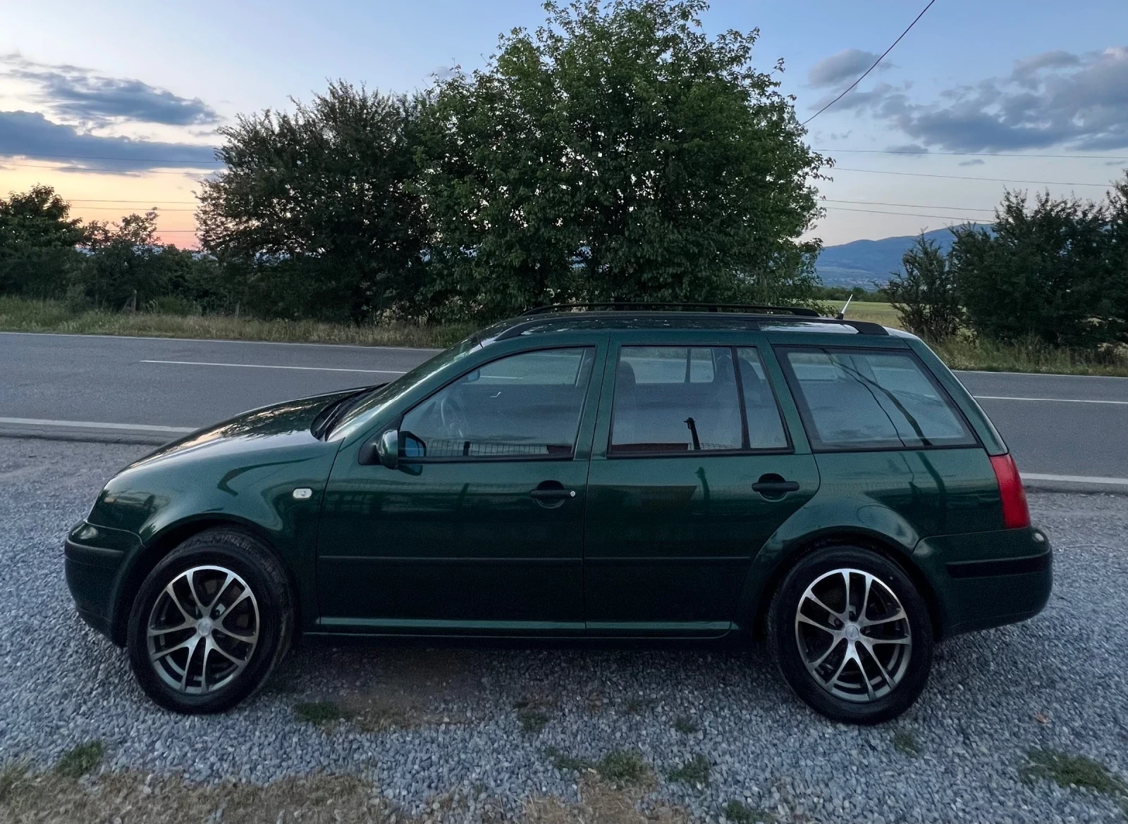 VW Golf 4x4, снимка 6 - Автомобили и джипове - 54840942