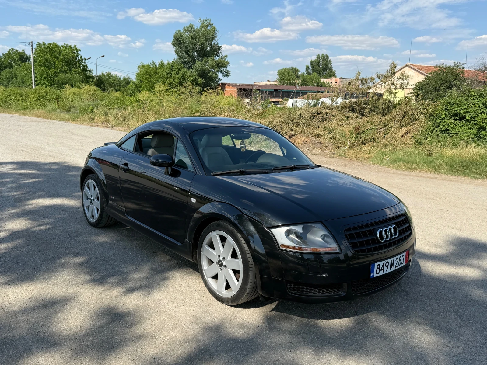 Audi Tt 1.8T S-Line, снимка 3 - Автомобили и джипове - 55035139