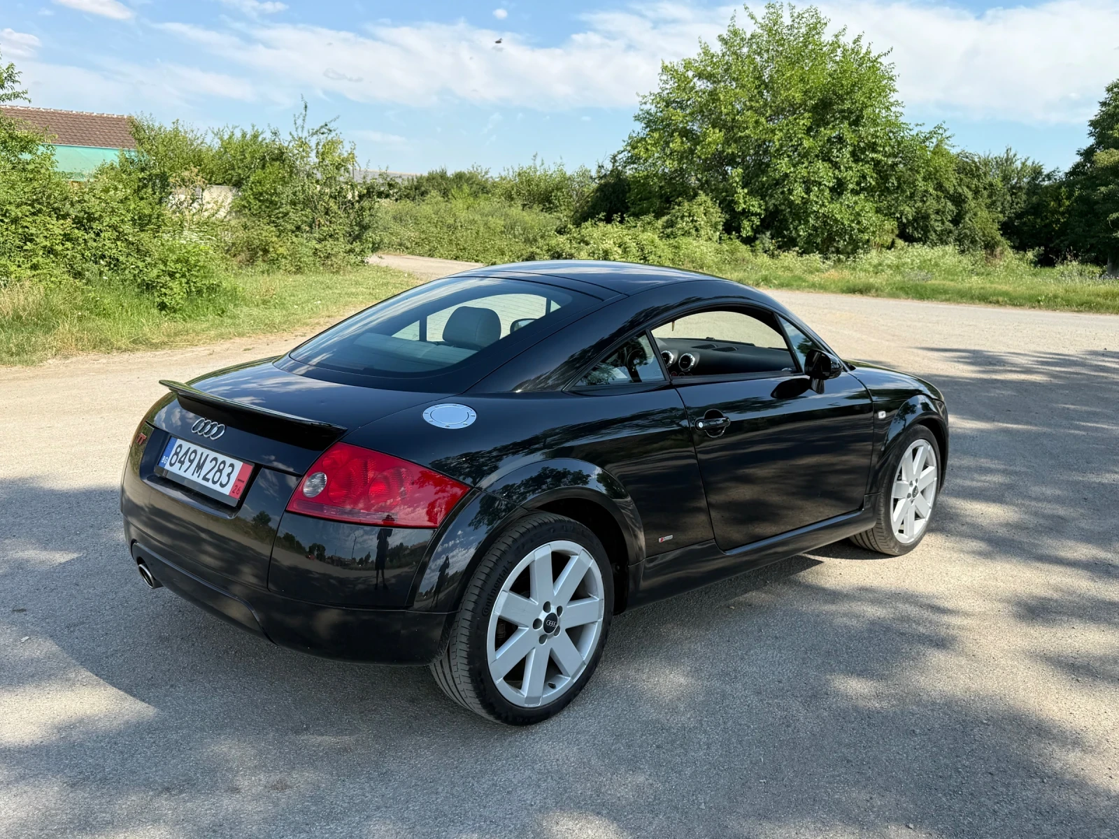 Audi Tt 1.8T S-Line, снимка 4 - Автомобили и джипове - 55035139