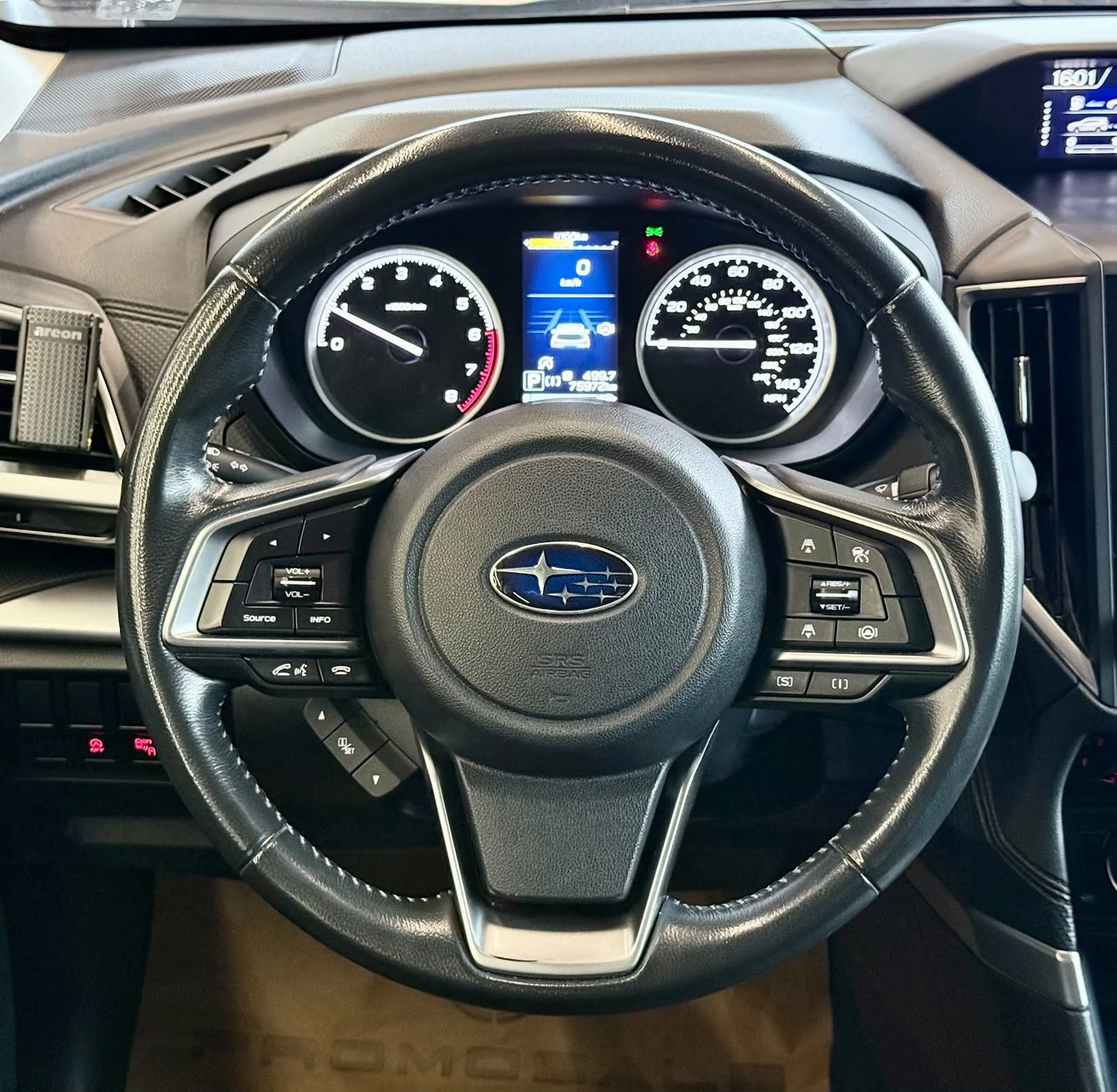 Subaru Forester AWD* Carplay* Подгрев* Blindspot* ЛИЗИНГ, снимка 10 - Автомобили и джипове - 55189984