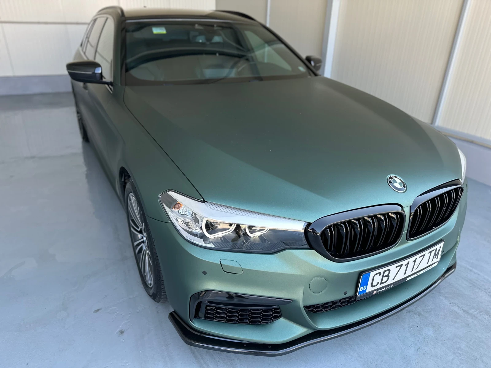 BMW 520 Xdrive, снимка 10 - Автомобили и джипове - 55334435