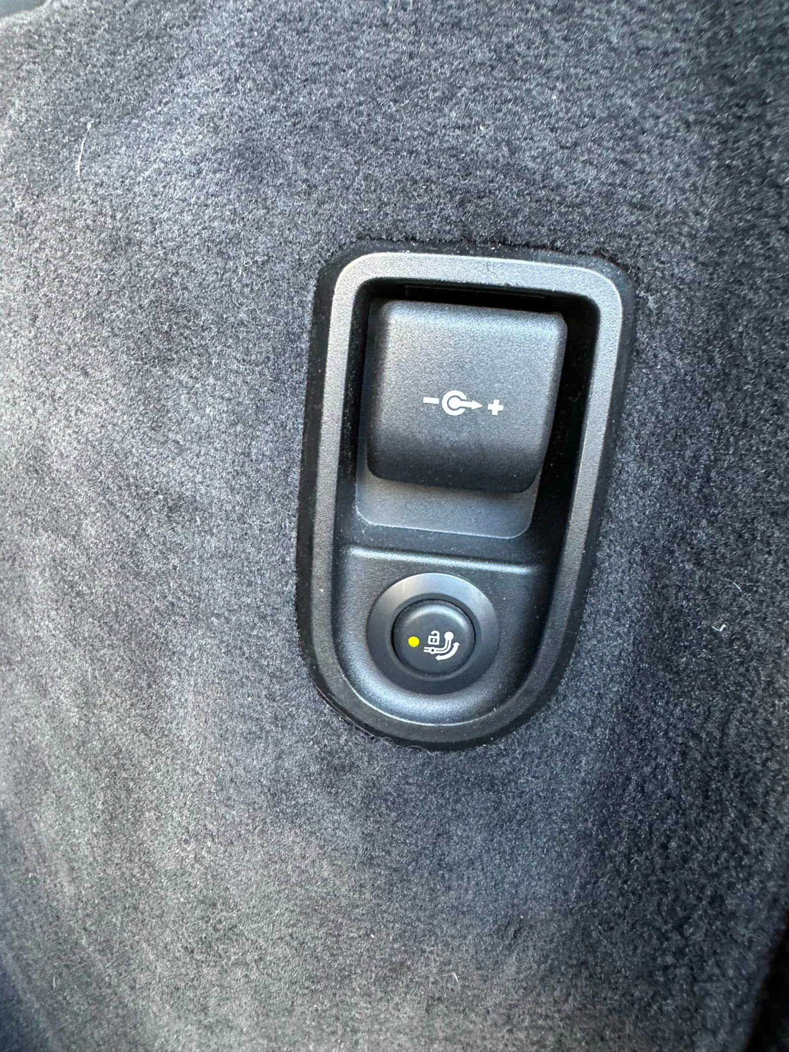 BMW 520 Xdrive, снимка 15 - Автомобили и джипове - 55334435