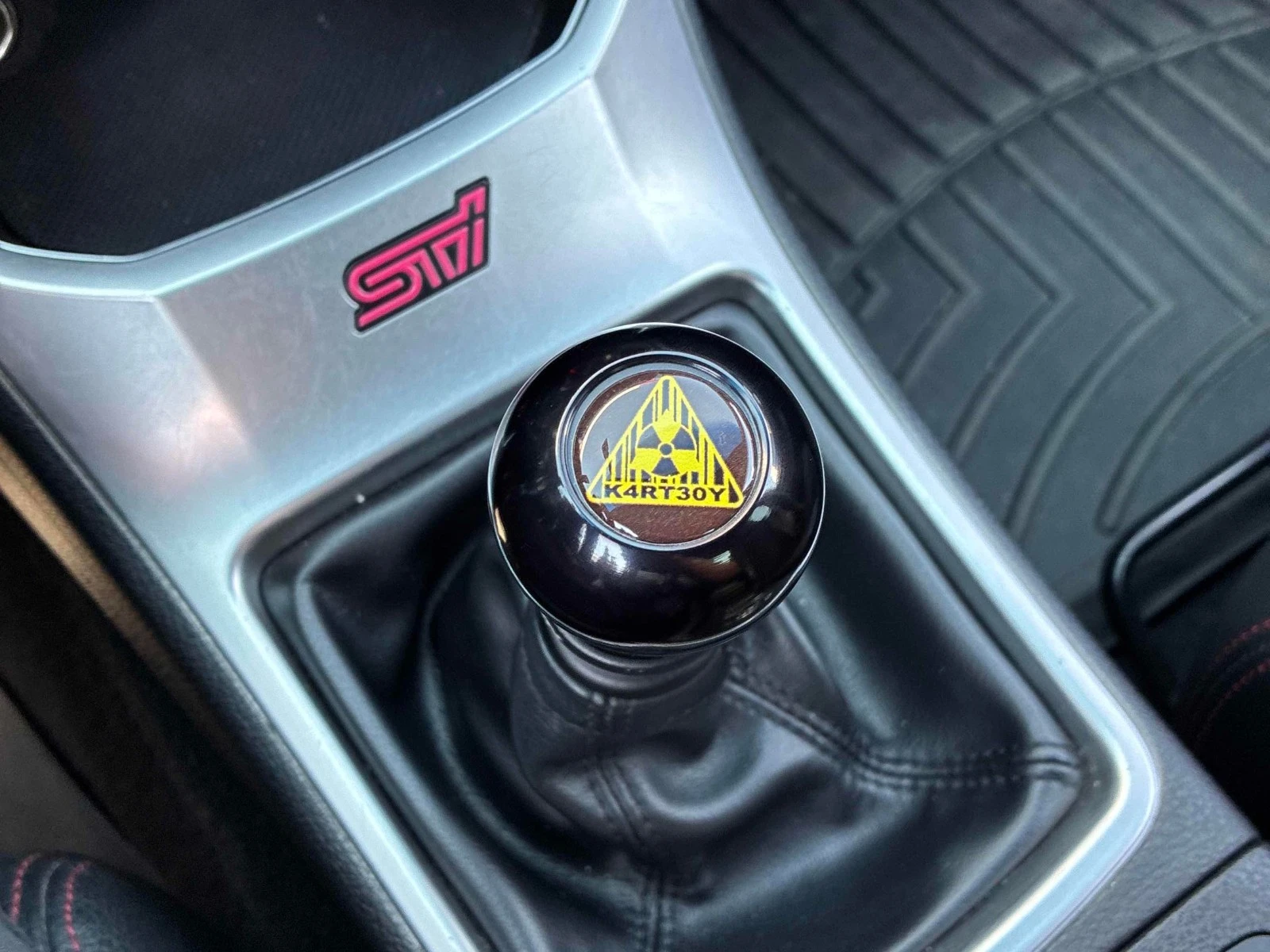 Subaru WRX STI Автокредит Цена до България, снимка 9 - Автомобили и джипове - 55476187