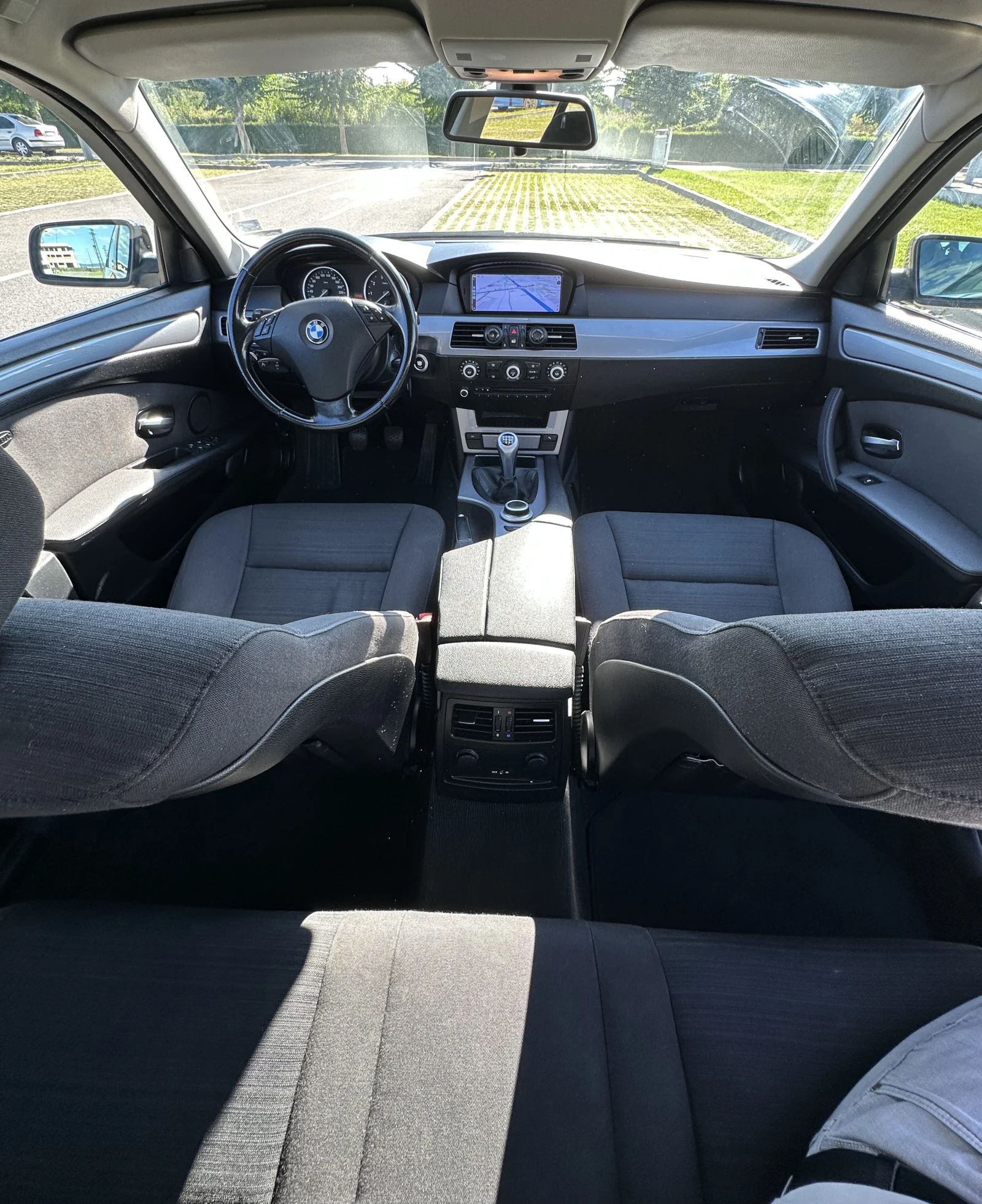 BMW 523 E60 LCI Facelift, 2.5 бензин, 190 к.с., снимка 14 - Автомобили и джипове - 55728171