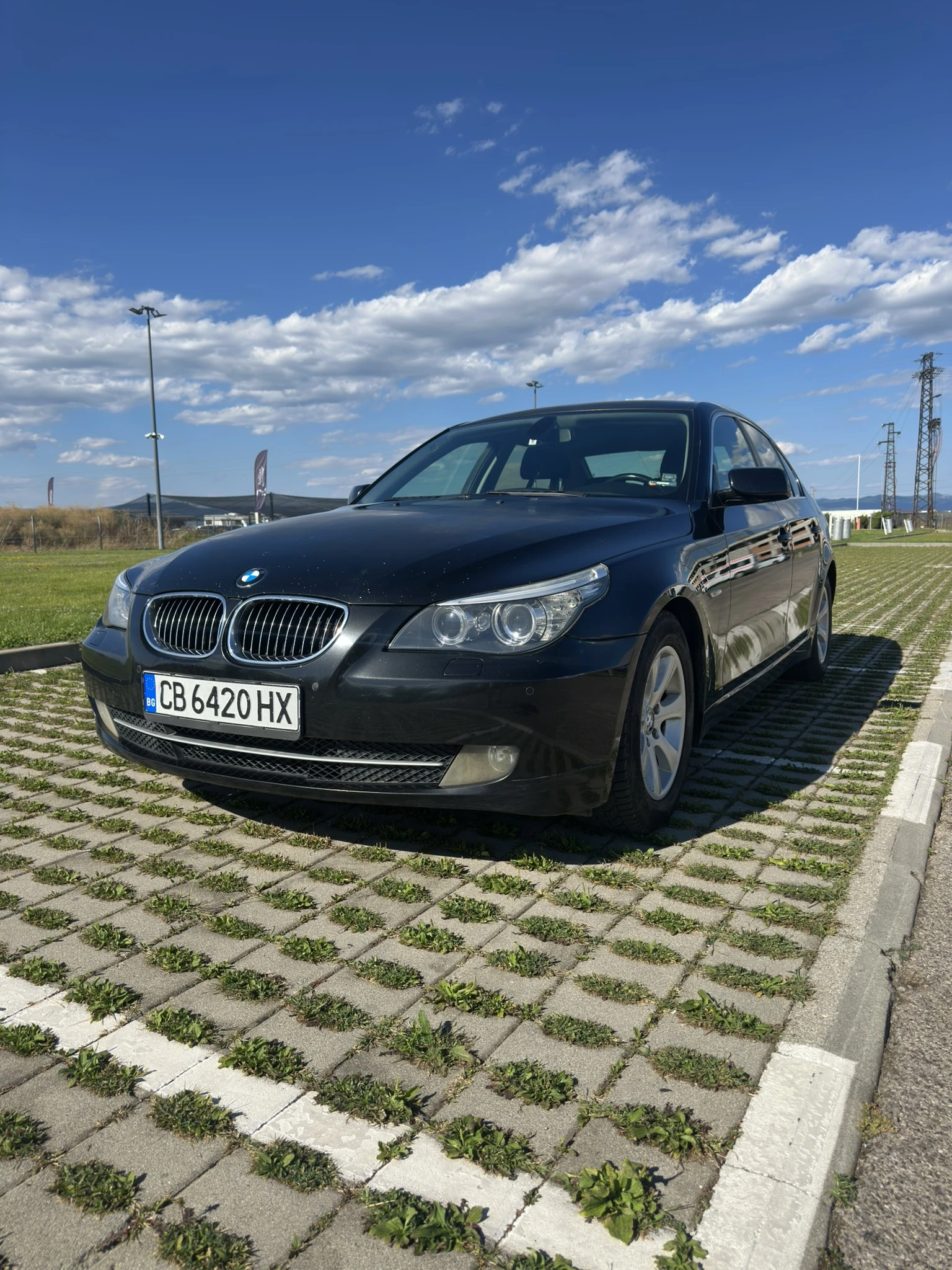 BMW 523 E60 LCI Facelift, 2.5 бензин, 190 к.с., снимка 4 - Автомобили и джипове - 55728171