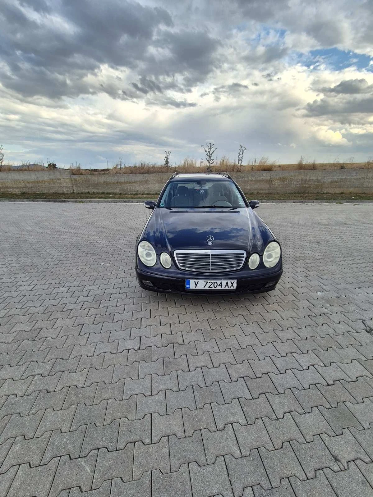 Mercedes-Benz E 220