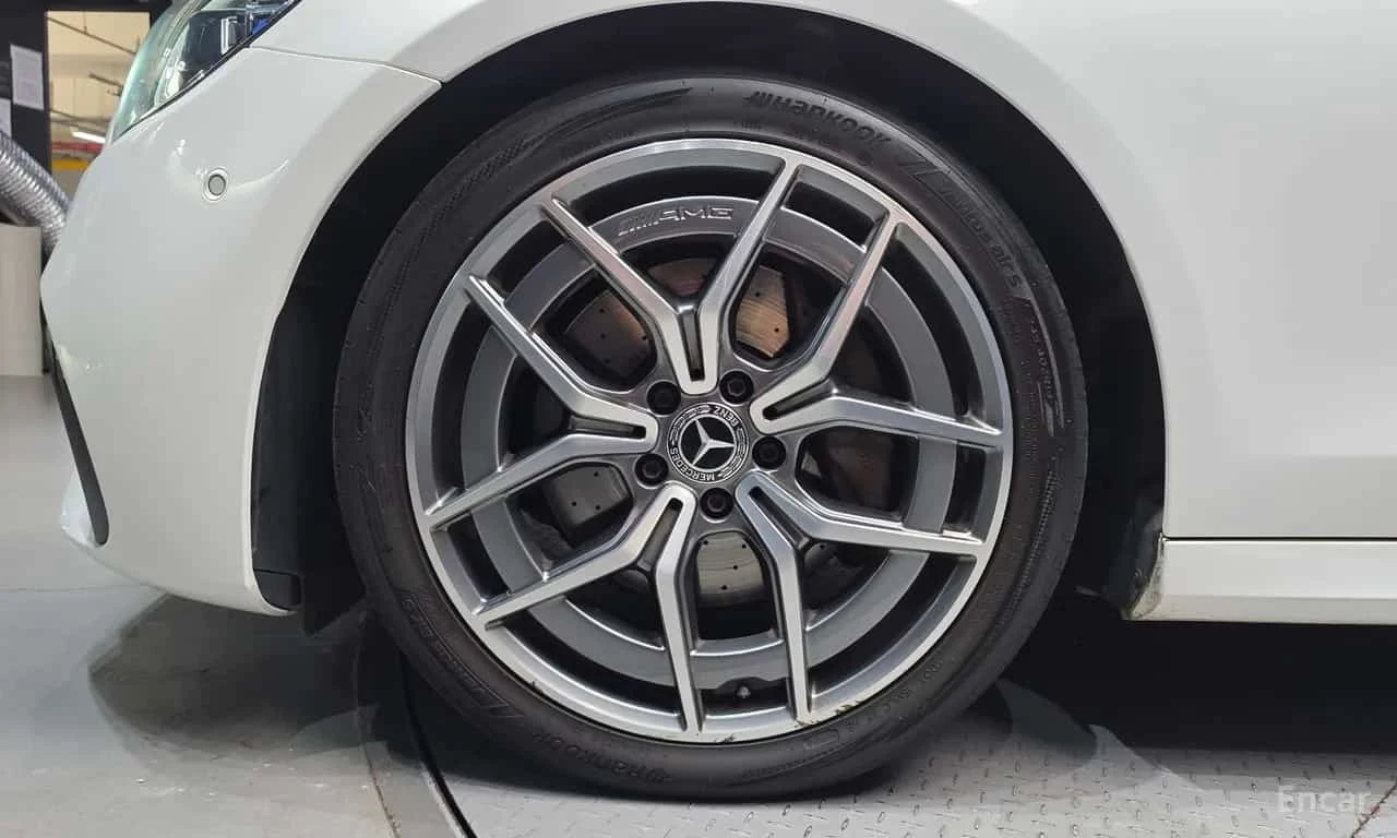 Mercedes-Benz E 220 d 4MATIC AMG Line  / ���� �� �������� | Mobile.bg � ����������� 5