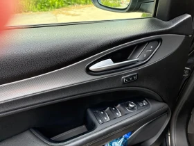 Alfa Romeo Stelvio, снимка 13