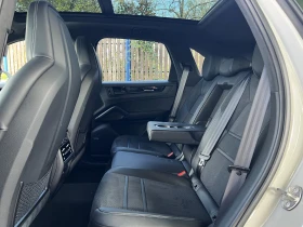 Porsche Cayenne GTS / FACELIFT / SPORT DESIGN / BOSE / HUD / PANO , снимка 15