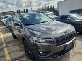 Jeep Cherokee * ALTITUDE * CARFAX * 2 КЛЮЧА * ПАНОРАМА *  - 16990 € / 33229.55 лв. - 95074389 2