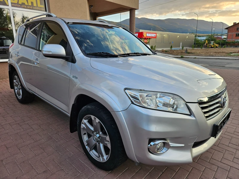 Toyota Rav4 2.2D, 4x4, Автоматик, Кожа, Подгрев!, снимка 1 - Автомобили и джипове - 46891815