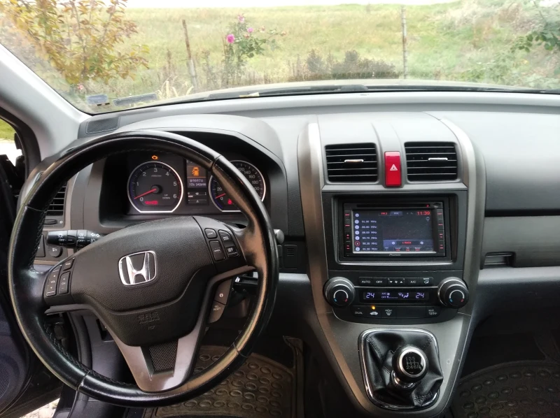 Honda Cr-v, снимка 7 - Автомобили и джипове - 47993183