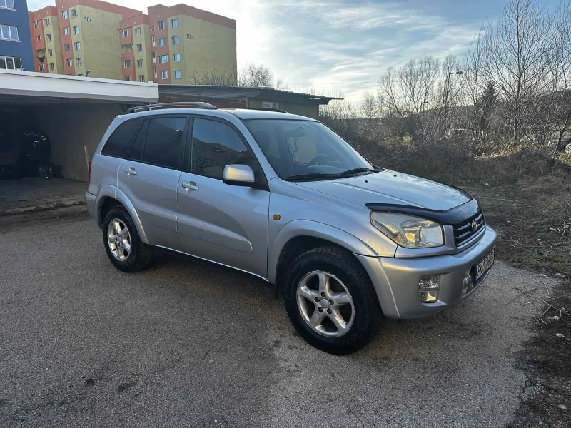 Toyota Rav4, снимка 3 - Автомобили и джипове - 48396128