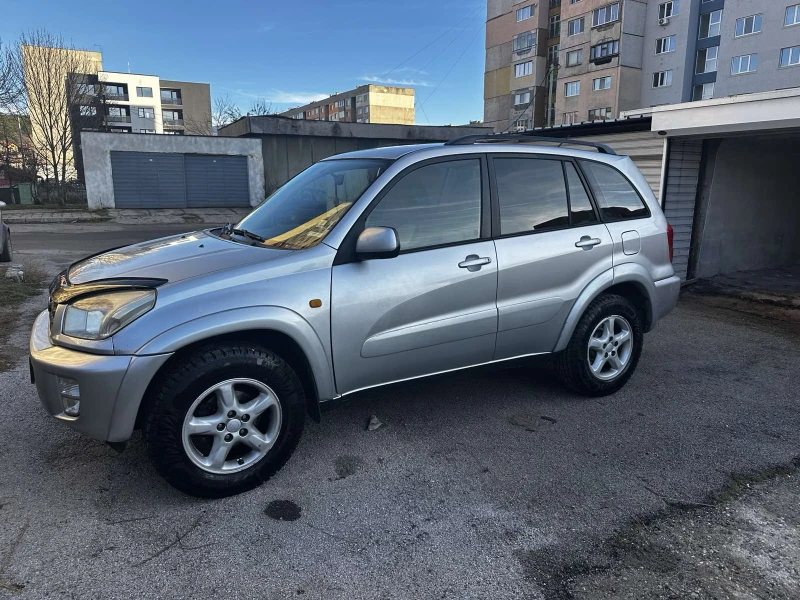 Toyota Rav4, снимка 1 - Автомобили и джипове - 48396128