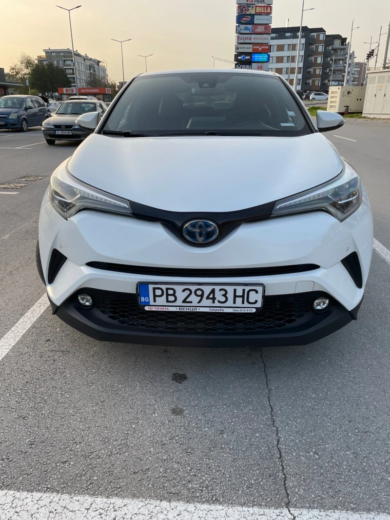 Toyota C-HR 1.8 classy hybrid 10 Години гаранция 