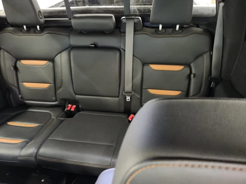 Gmc Sierra * AT4 CREW CAB SHORT BED * CARFAX * БЕЗ ПЪРВОНАЧАЛ, снимка 12 - Автомобили и джипове - 52655317