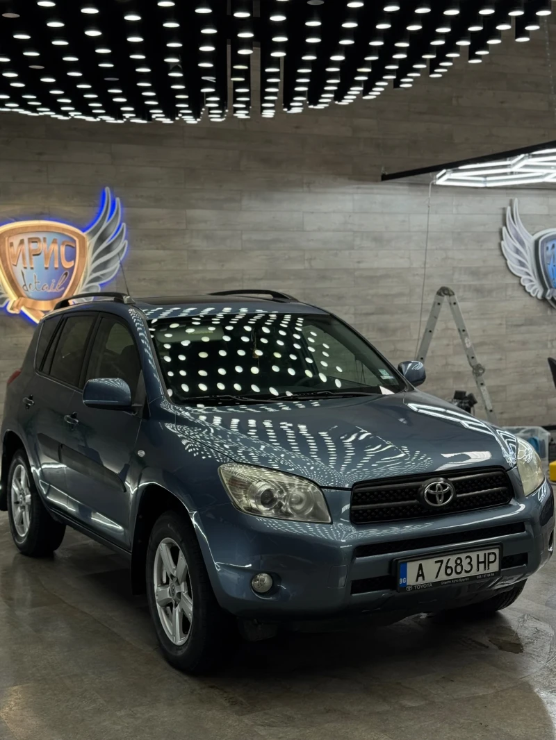 Toyota Rav4, снимка 2 - Автомобили и джипове - 52722745