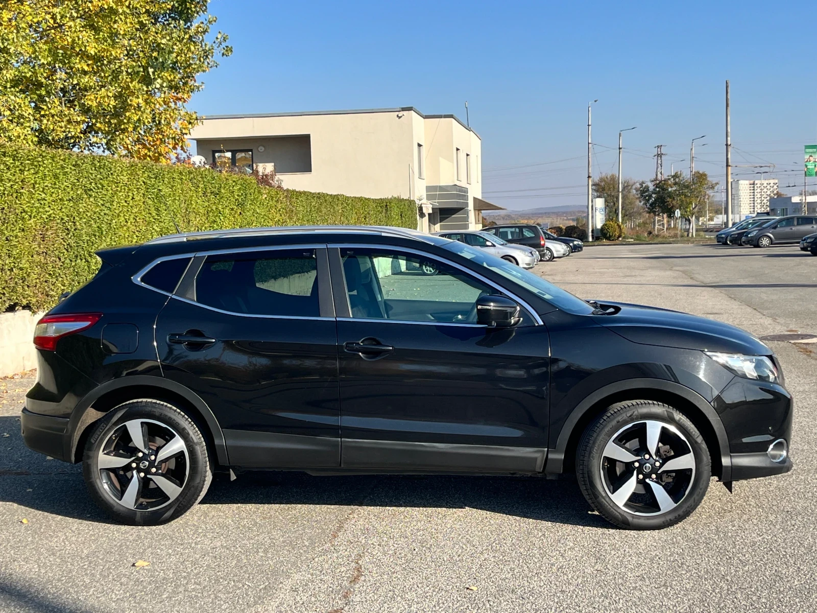 Nissan Qashqai 1.2T TEKNA - изображение 3