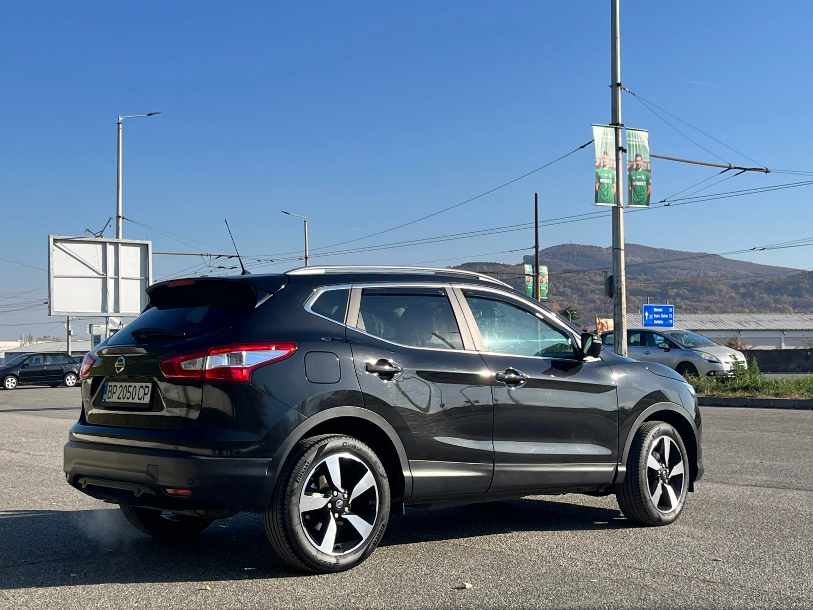 Nissan Qashqai 1.2T TEKNA - изображение 4